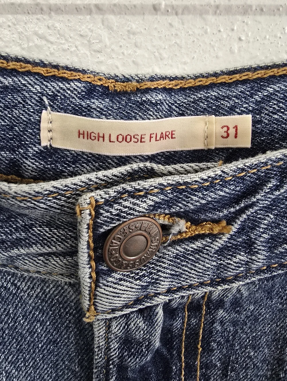 Levi's NWT High Rise Loose Flare Size 31 in Take Notes Wash Revolve - Picture 7 of 10